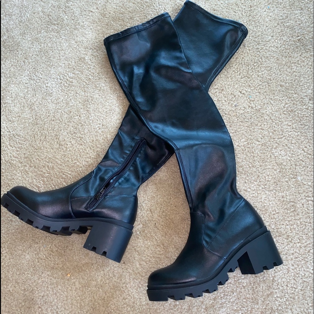 Steve Madden Boots